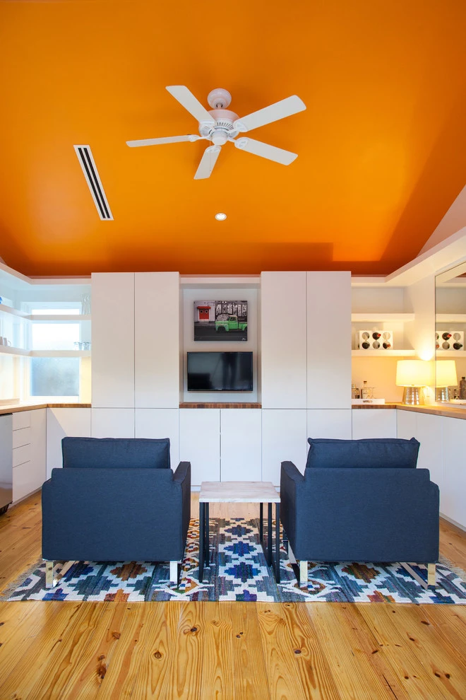 studio suite by D-CRAIN Design And Construction - Photo 7