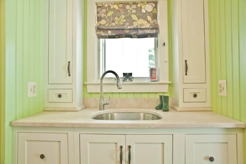 Vibrant Hues Embracing Classic Elements by Tavia Douglass, Designer - Photo 8