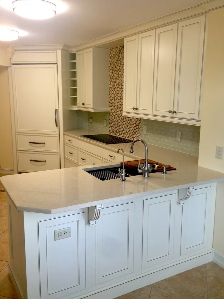 Naples Classic Kitchen Cabinets by DaVinci Kitchens, Bath, & Cabinetry - Photo 2