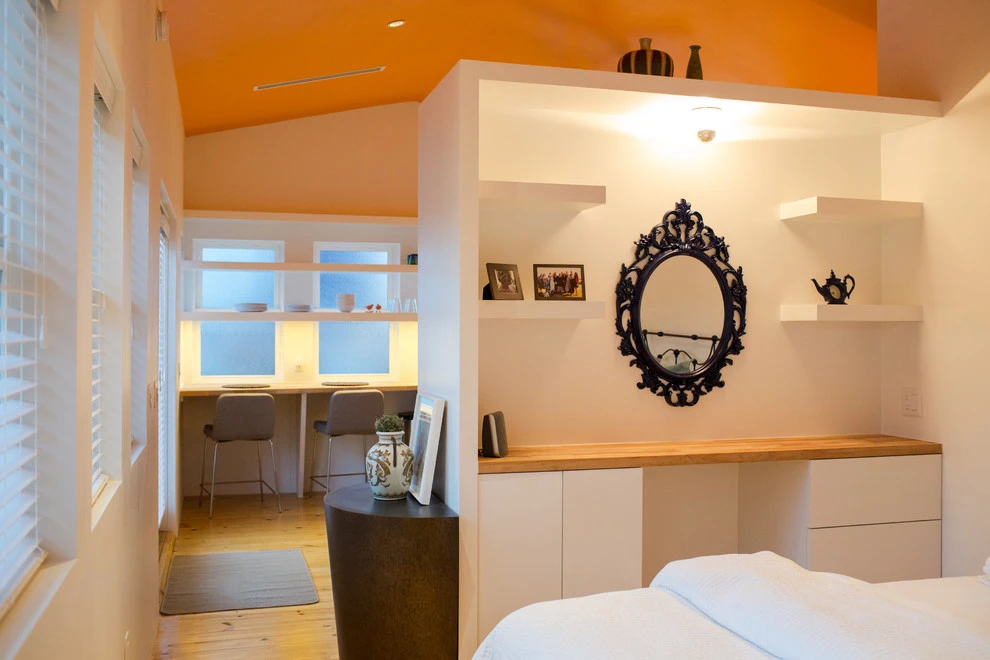 studio suite by D-CRAIN Design And Construction - Photo 2