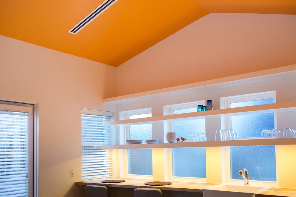 studio suite by D-CRAIN Design And Construction - Photo 23