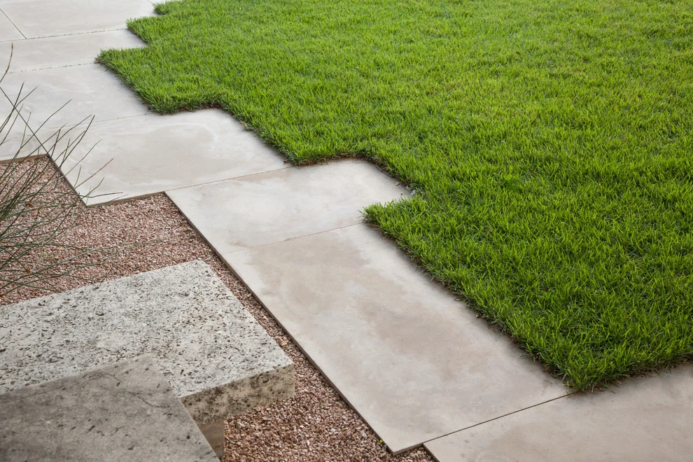central austin back yard by D-CRAIN Design And Construction - Photo 5