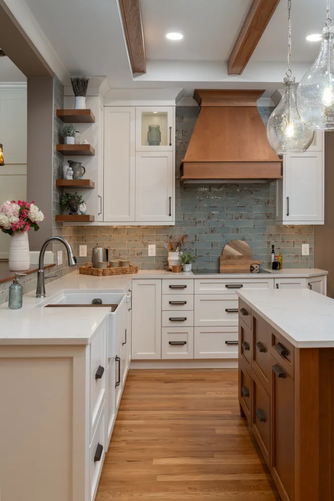 classic multicolored kitchen by Tricia Hauser Tidemann - Photo 2
