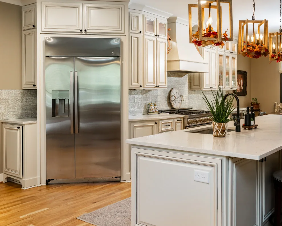 Classic Country Kitchen by Interiors By Abraham - Photo 8
