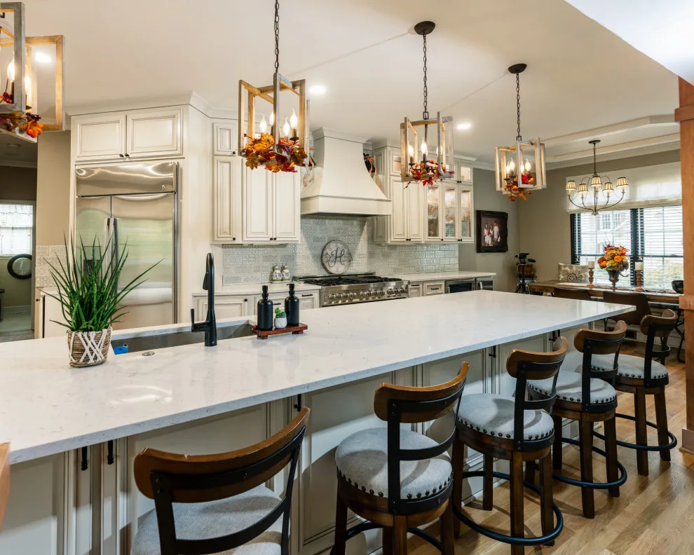 Classic Country Kitchen by Interiors By Abraham - Photo 15