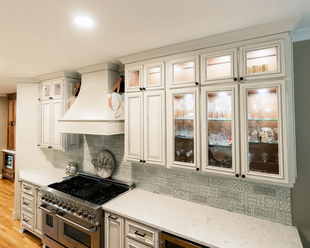 Classic Country Kitchen by Interiors By Abraham - Photo 6