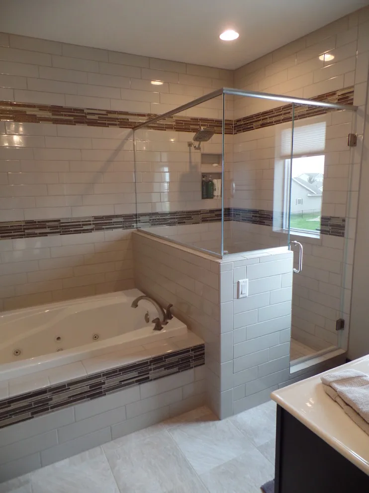 Midwest Renovation in Transition by Studio H2O/PSC Distribution - Photo 2