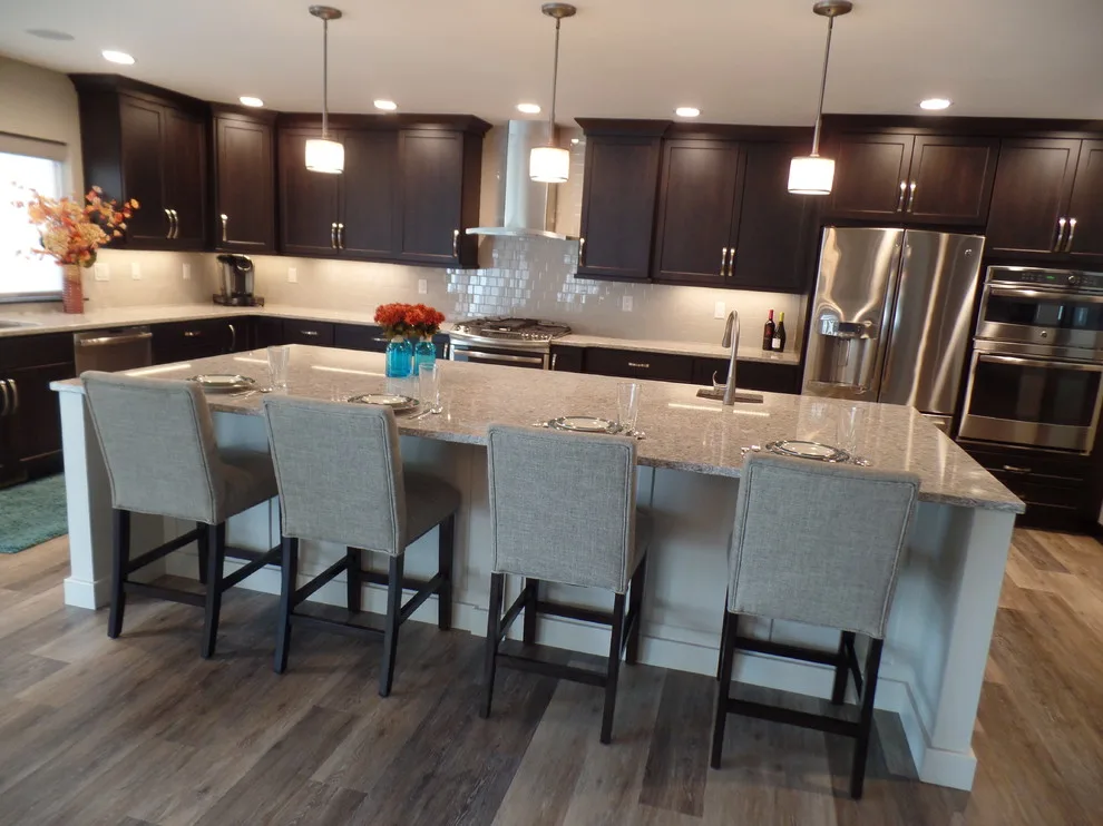 Midwest Renovation in Transition by Studio H2O/PSC Distribution - Photo 12