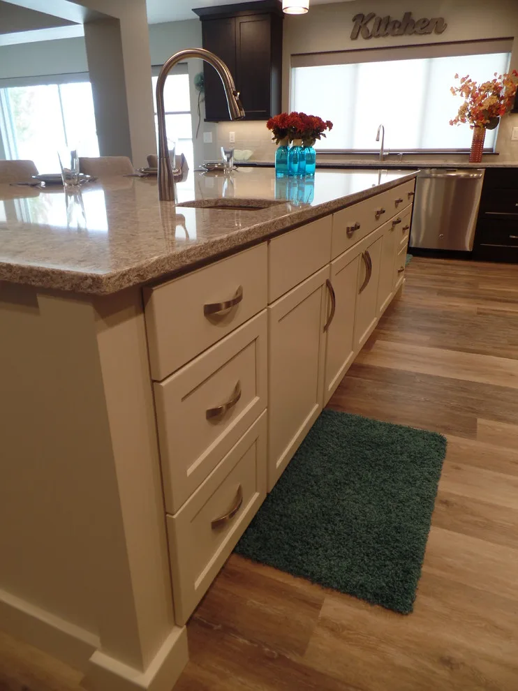 Midwest Renovation in Transition by Studio H2O/PSC Distribution - Photo 8