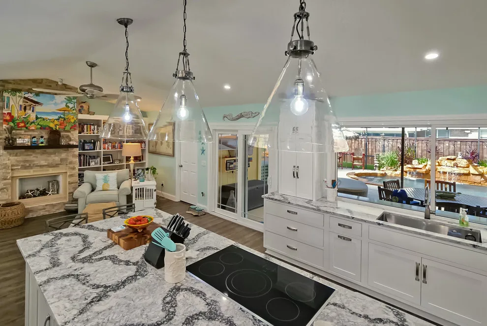 Tropical Makeover by Jayne Barth, Designer by Woodsman Kitchens And Floors - Photo 19