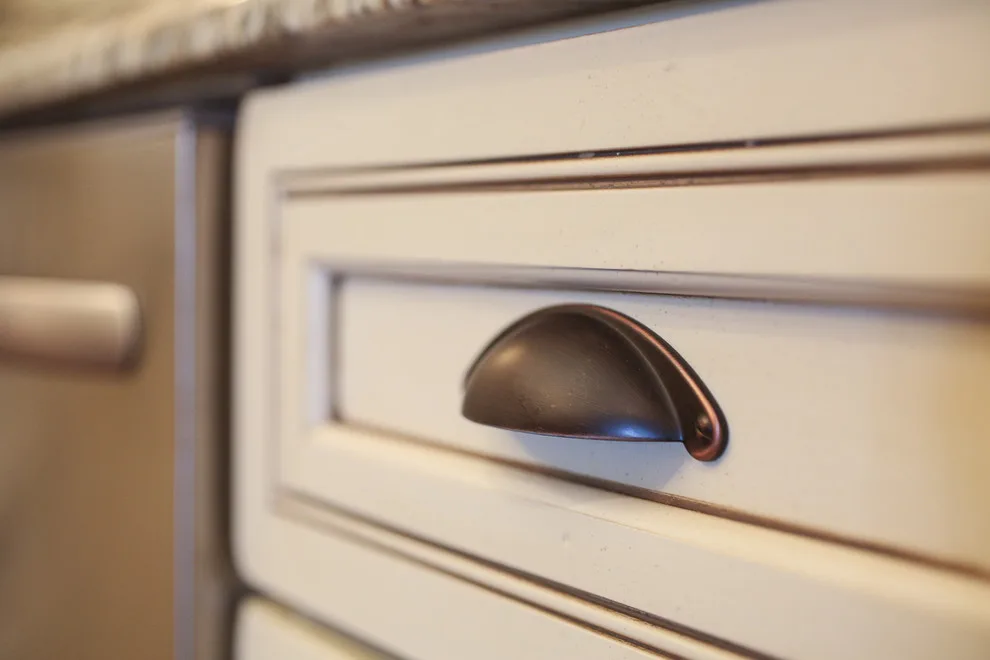 Dual Hue Kitchen, Lafayette, IN by LMHDesign - Photo 5