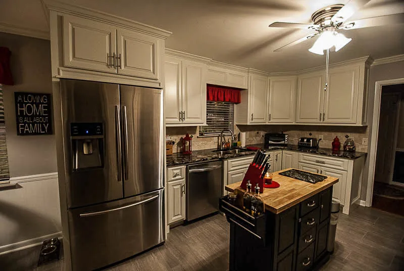 URBANSKI KITCHEN RENOVATION by Millwork Supply - Photo 6