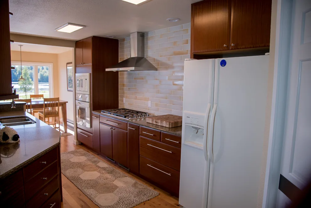 Comfortable and Inviting Condo by Jamie Tamanaha With Florcraft Carpet One - Photo 4