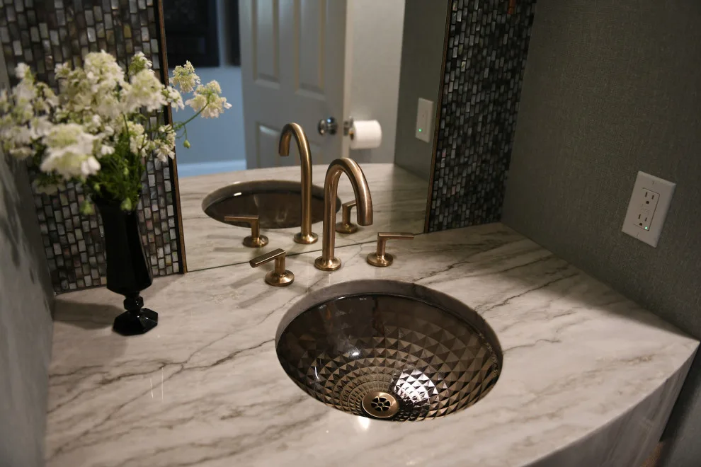Comforting Charm: Blending Tradition with Modernity by Lori Ramsay Design - Photo 26