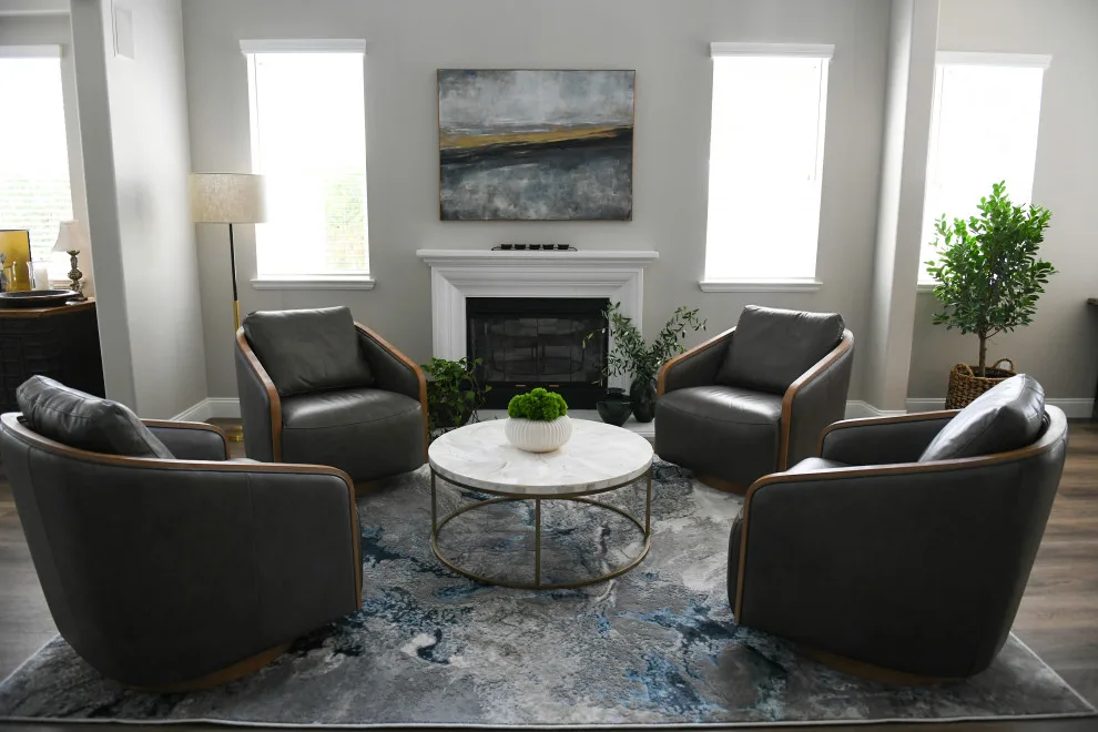 Comforting Charm: Blending Tradition with Modernity by Lori Ramsay Design - Photo 28