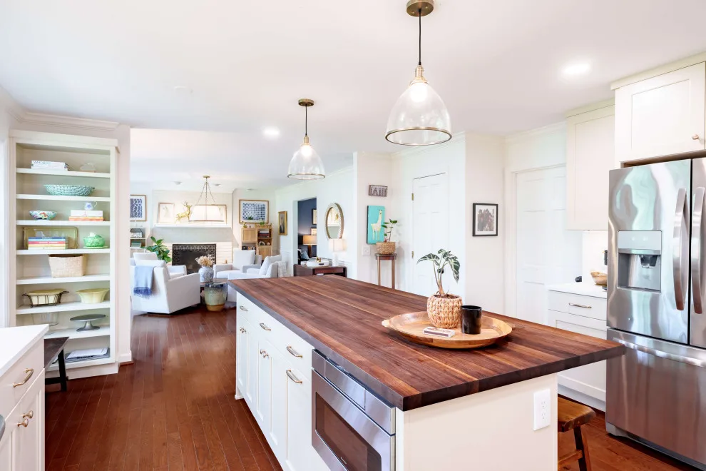 Cozy Classic Franklin Kitchen by Spring Hill Design And Woodcraft - Photo 9