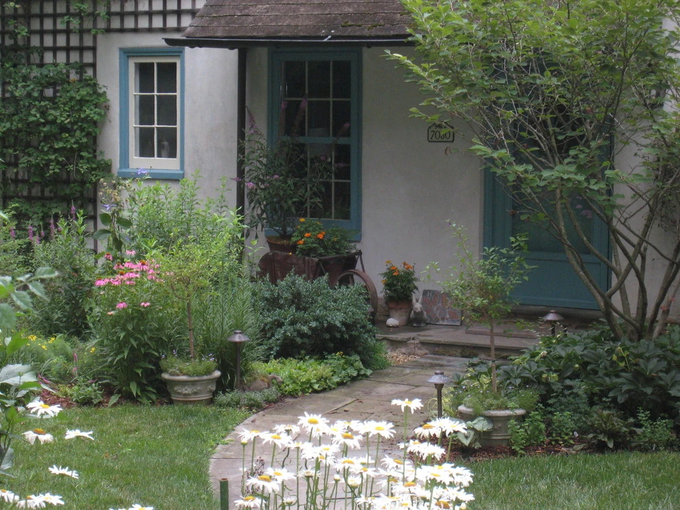 Fort Washington, Pa private retreat by EG Rall Jr Landscape Design & Horticultural Srvs - Photo 3