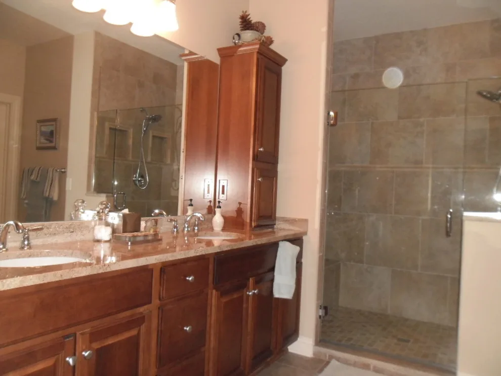 Westerville Restroom by Al Deen - Photo 8