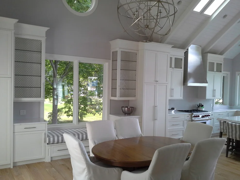 Bright Culinary Space by Thomas McNeil Cabinetry - Photo 4