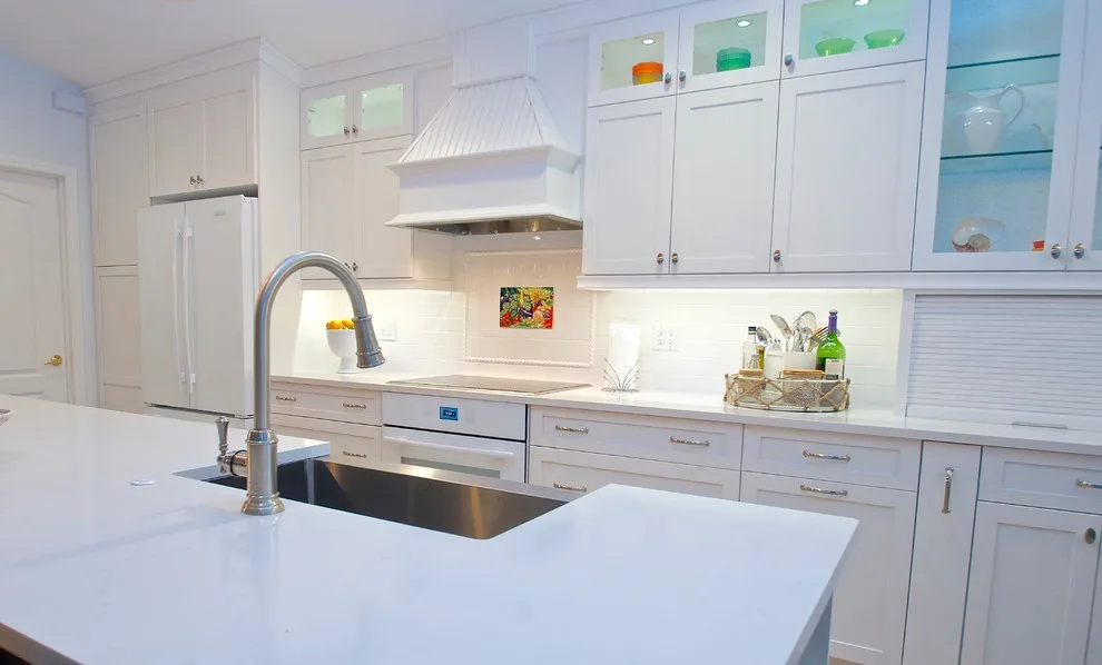 DaVinci Kitchens, Bath, & Cabinetry - Photo 14