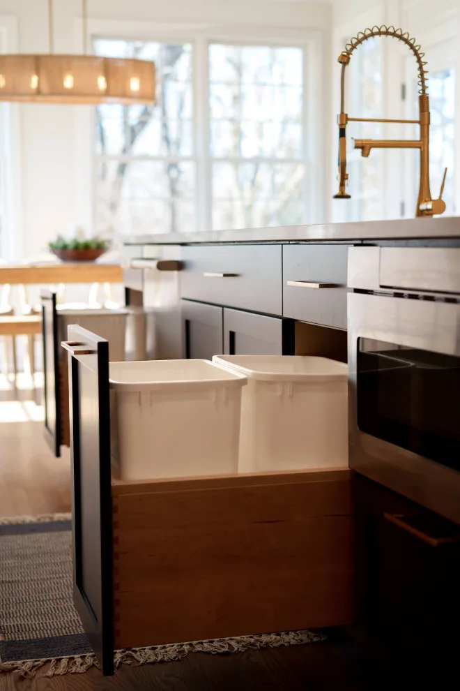 Nashville Kitchen with White Transitional Style by Spring Hill Design And Woodcraft - Photo 9