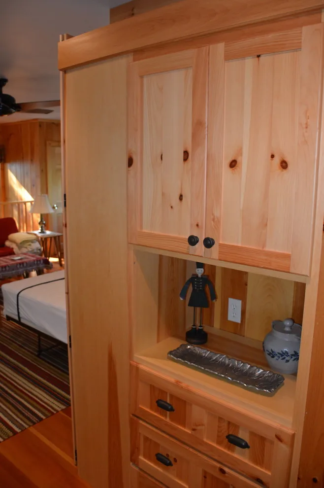 Integrated Features by Zarse Custom Cabinet Company - Photo 17
