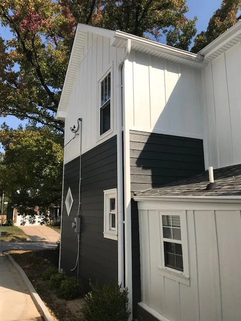 Charming Heritage Kirkwood Farmhouse by Wholesale Siding Depot - Photo 18