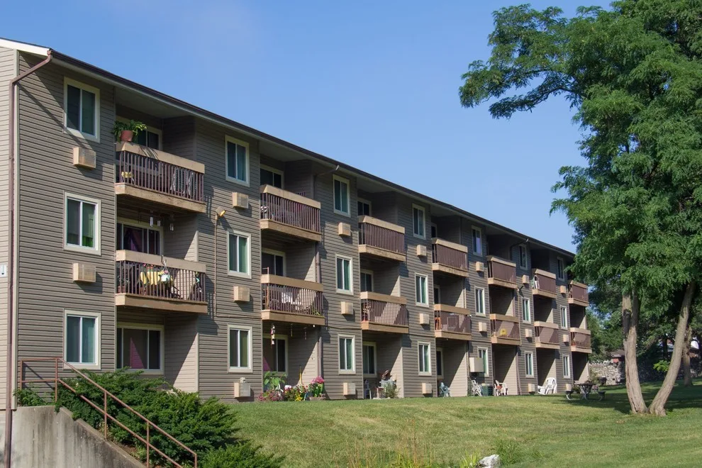 CMS Roofing & Exteriors - Photo 2