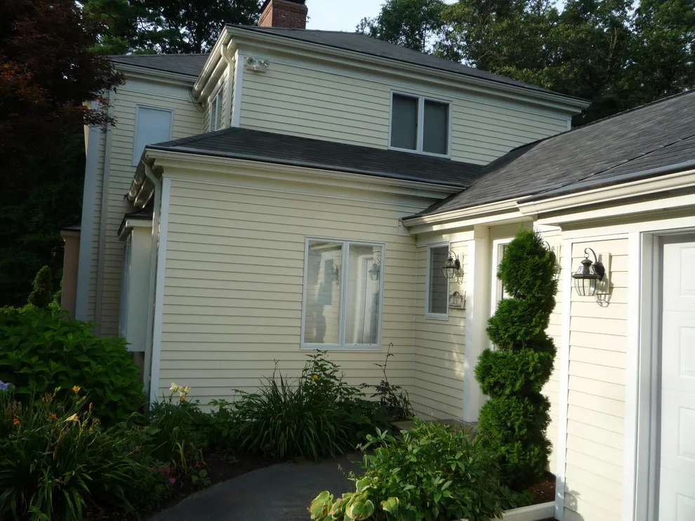 Wayland - Timeless Siding - Vintage Ivory by United Home Experts - Photo 5