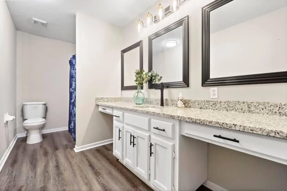 Interior Wall Painting by Pp&r LLC. - Photo 63