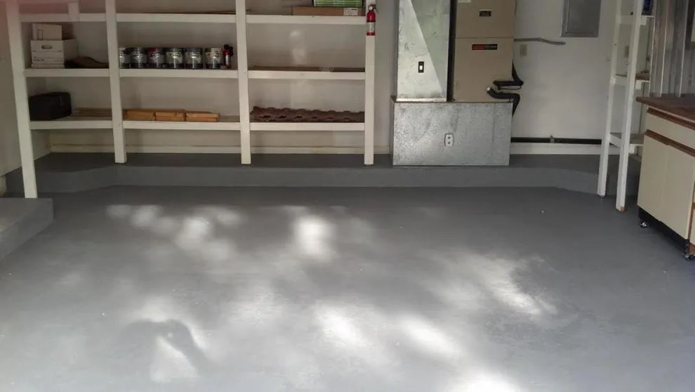 Greg's Custom Painting & Pressure Cleaning - Photo 12