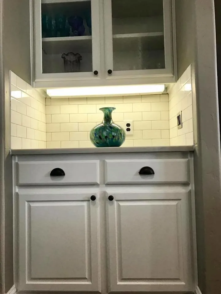 Culinary Space Transformation by Hardy's Painting - Photo 11