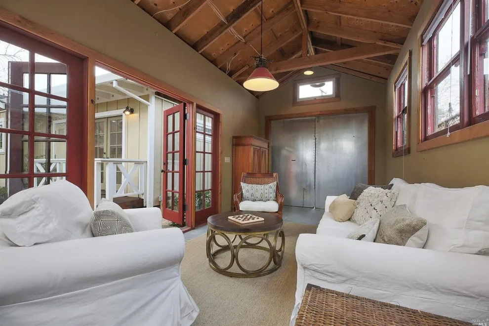 Interior Designs by Pica Painting & Design LLC - Photo 18