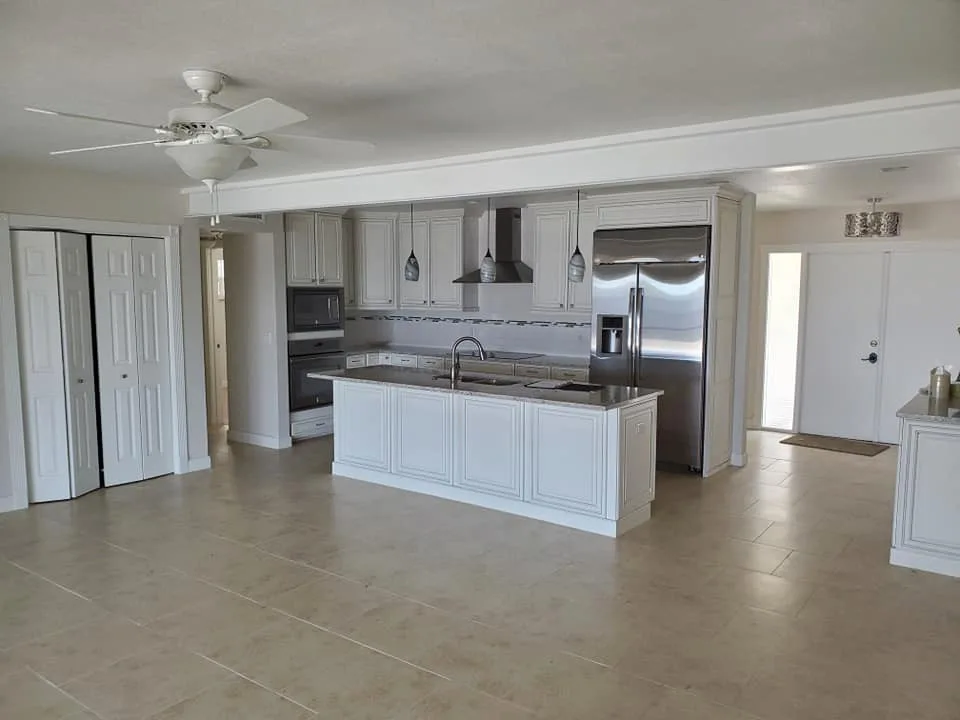 Interior renovation by Flawless Finish Inc. - Photo 7