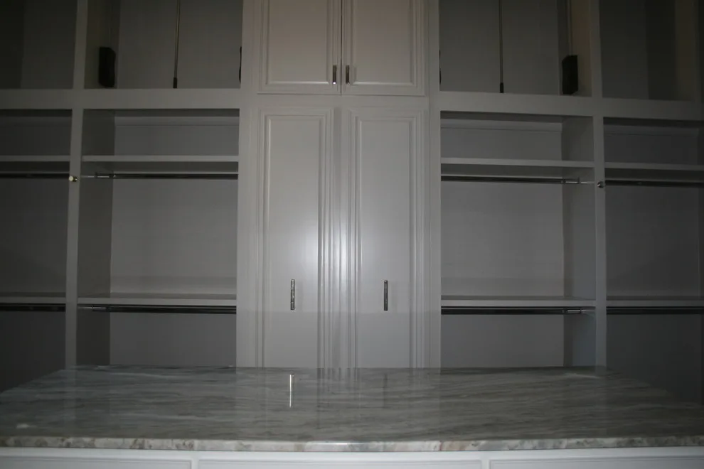 Colonial Residence on the Westside by J & V Painting - Photo 14