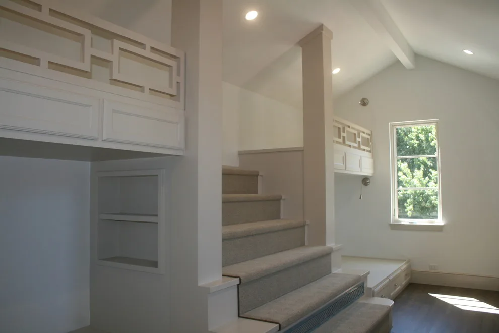 Colonial Residence on the Westside by J & V Painting - Photo 17