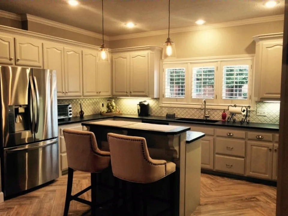 Pro-Tech Painting & Drywall - Photo 3