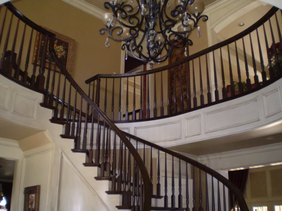 Pro-Tech Painting & Drywall - Photo 13