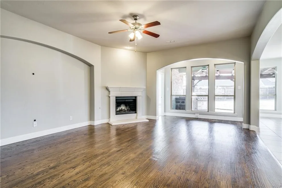 Interior Spaces by DFW Painting - Photo 31