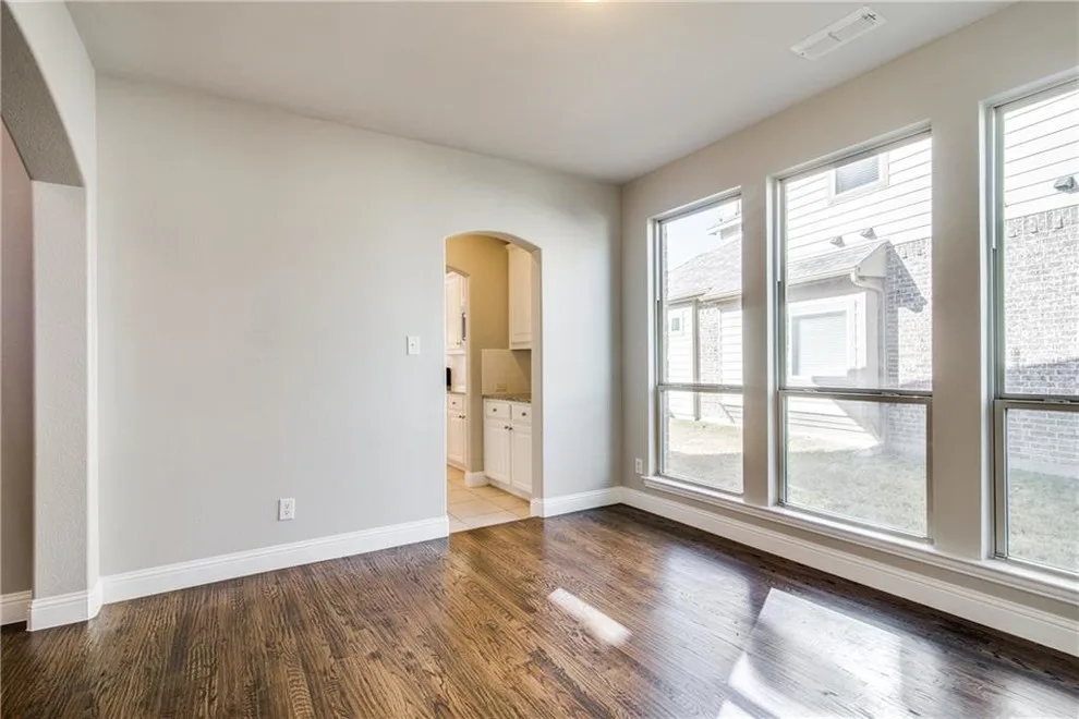Interior Spaces by DFW Painting - Photo 10