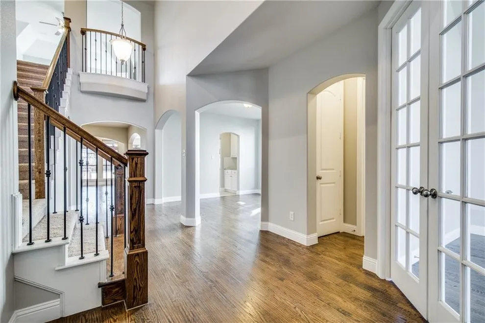 Interior Spaces by DFW Painting - Photo 35