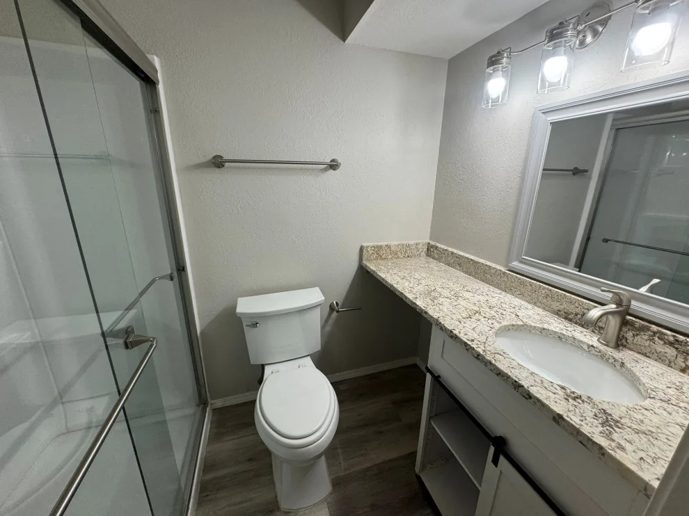 Interior Design by Hometown Renovations - Photo 21