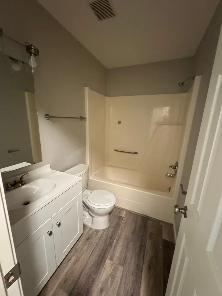 Interior Design by Hometown Renovations - Photo 14