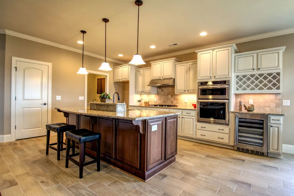 Interior Design by Southern Painting - Sarasota - Photo 20