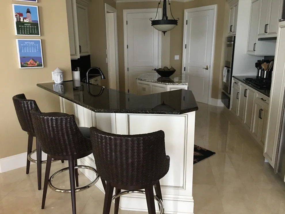 Kitchen Interiors by Sarasota Painting & Wall Covering - Photo 4