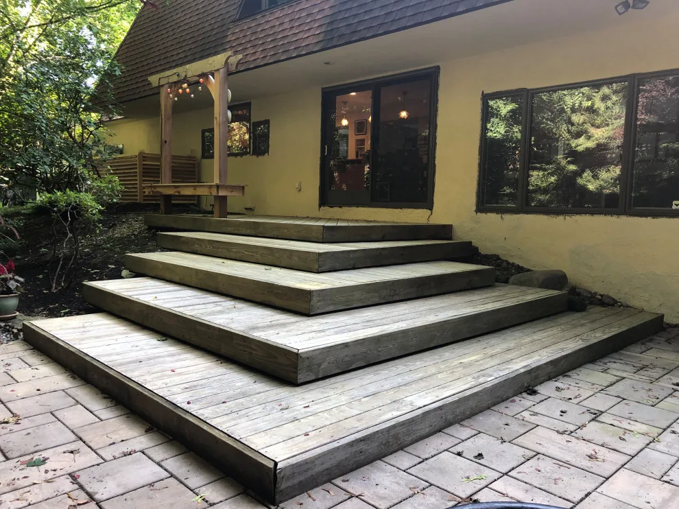James Johnson's Mid-Century Modern Residence by Flow Painting Solutions - Photo 5