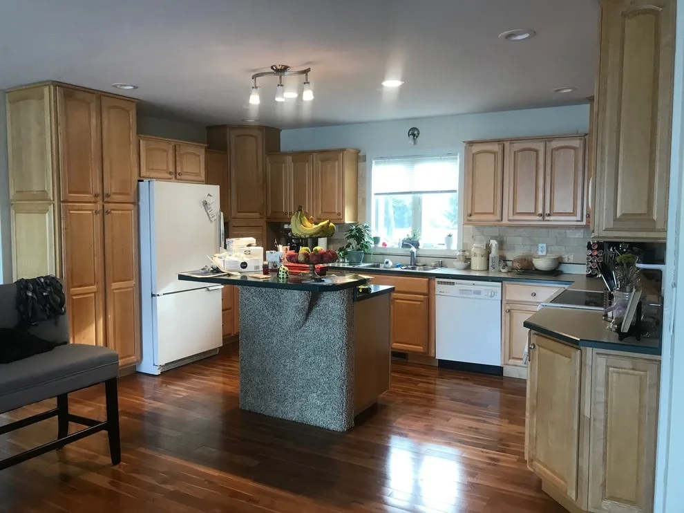 Culinary Space and Beverage Area by PMV Painting - Photo 3