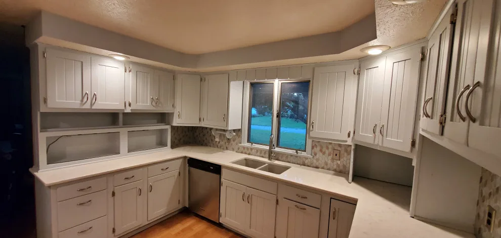 Sure Choice Painting And Maintenance Services - Photo 2