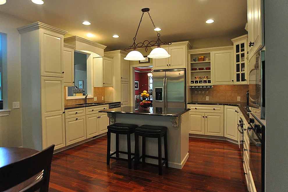 Cabinet Refinishing for the Kitchen by Tom Henman Decorative Painting, LLC - Photo 7