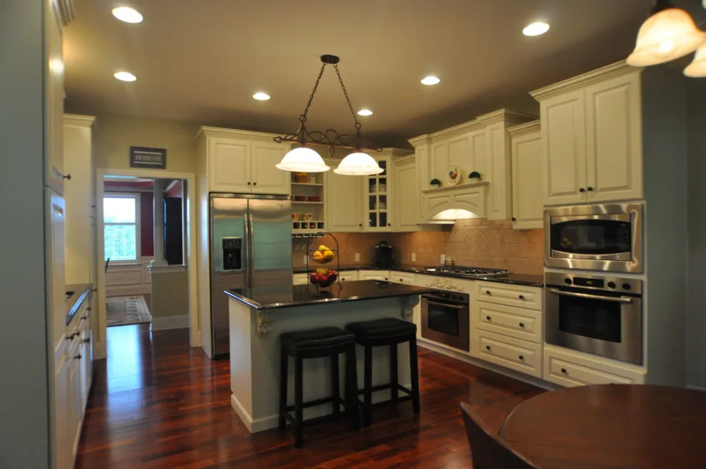 Cabinet Refinishing for the Kitchen by Tom Henman Decorative Painting, LLC - Photo 3